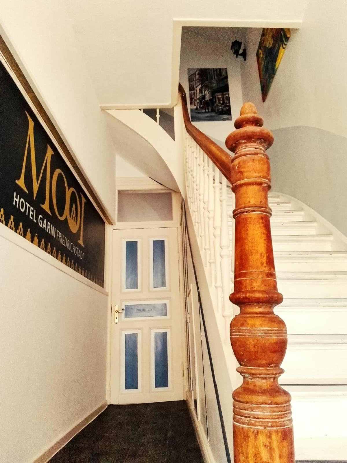 Mooi Hotel Garni Фридрихщат Екстериор снимка